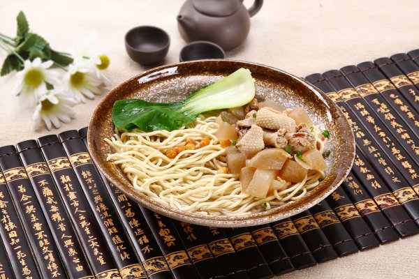 老鸭炖汤面(图1)