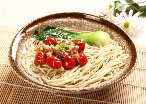 泡椒鸡杂面(图1)